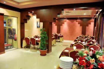 Romance Hotel