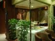 Romance Hotel image 20
